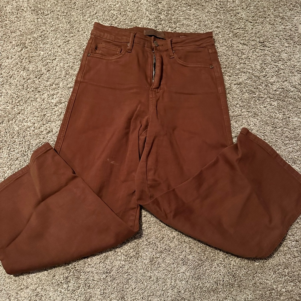 Judy Blue Brown Ankle Cropped Pants